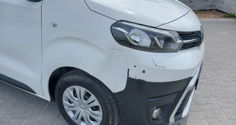 Toyota ProAce cena 49700 przebieg: 121000, rok produkcji 2019 z Sieniawa małe 106